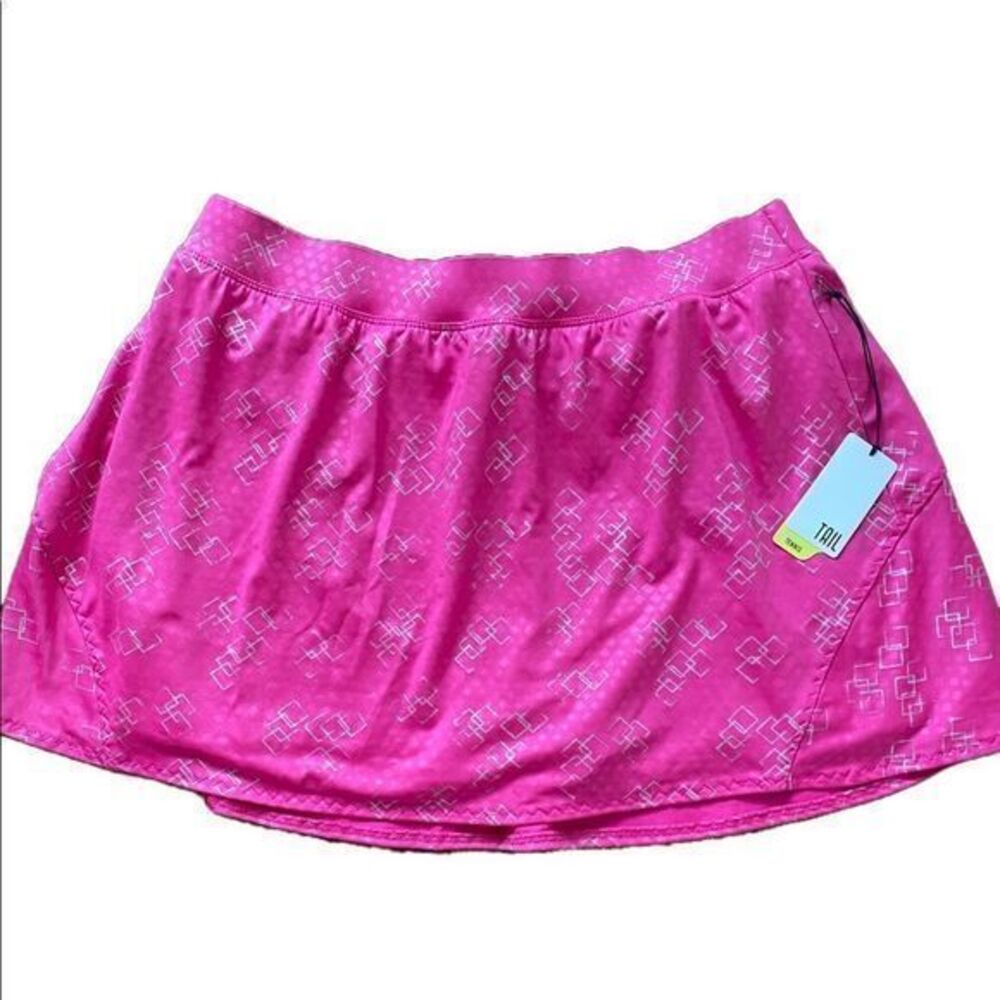 Tail Skort - L pink , NWT , polyester spandex